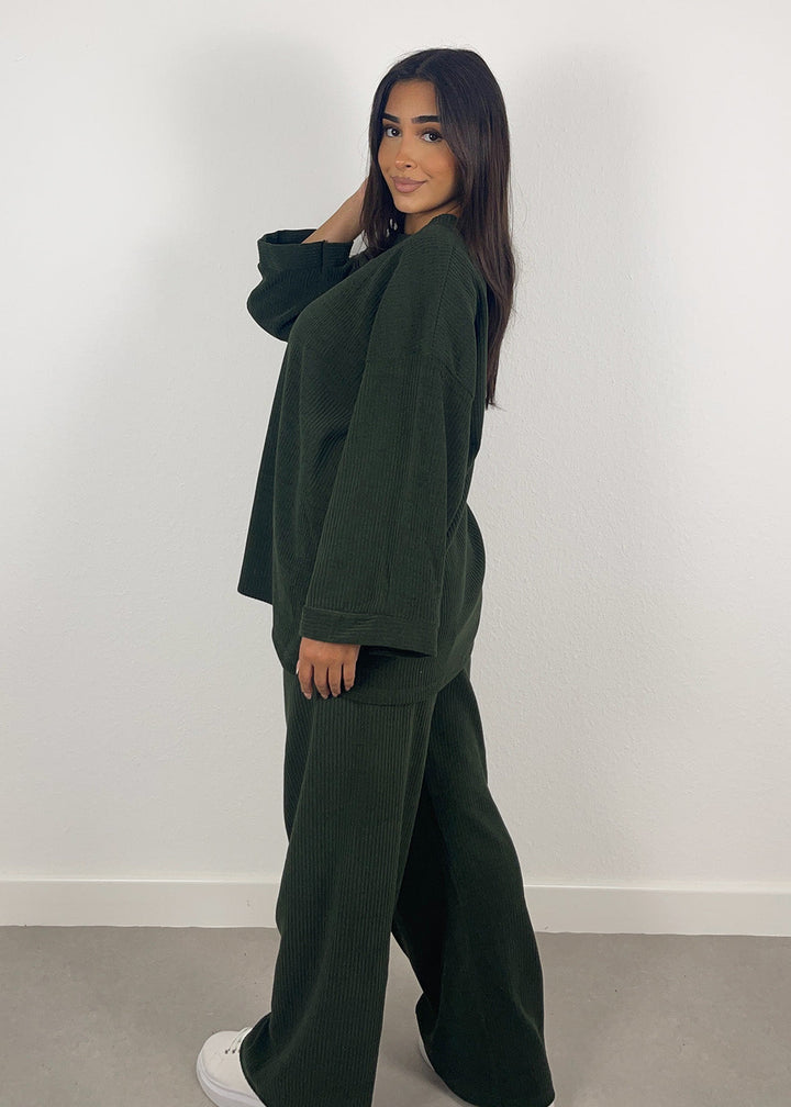 Corduroy set with top and trousers