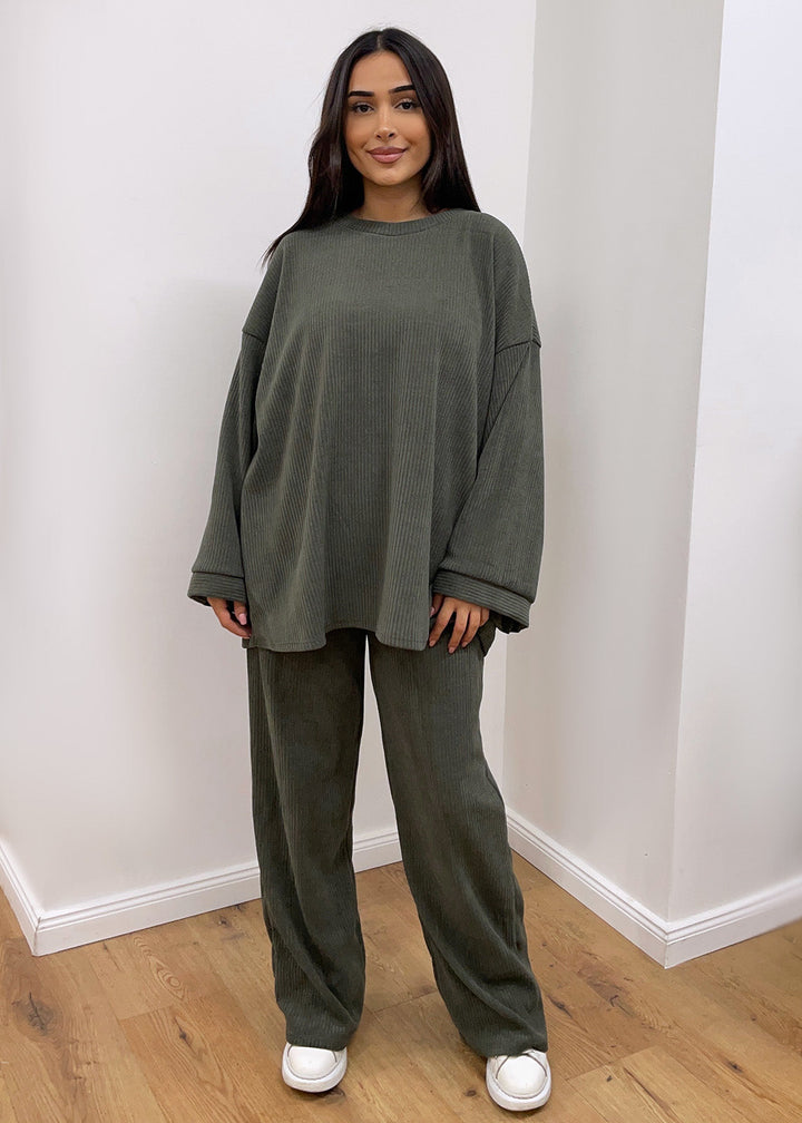 Corduroy set with top and trousers