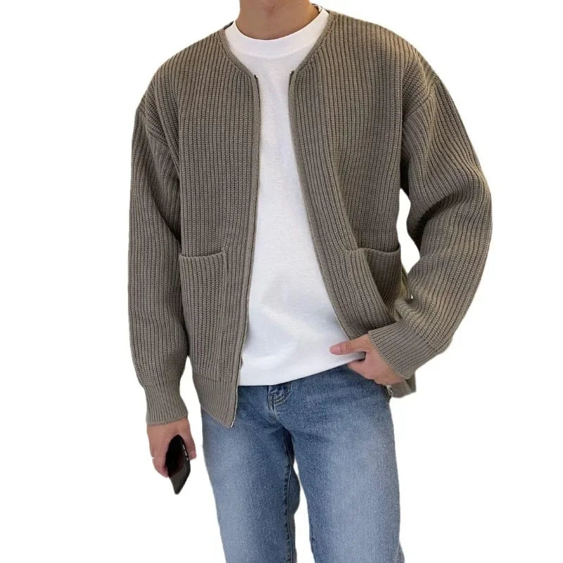 Daniel - Elegant knitted cardigan